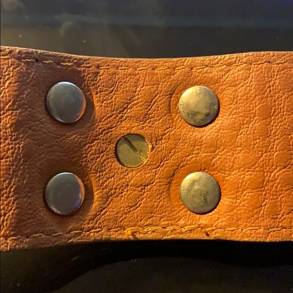 Leather cuff designer inspired H - Picture 6 of 8